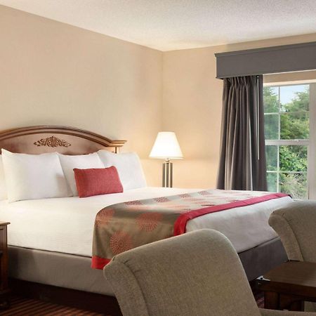 Hotel Ramada By Wyndham Pigeon Forge North Zewnętrze zdjęcie