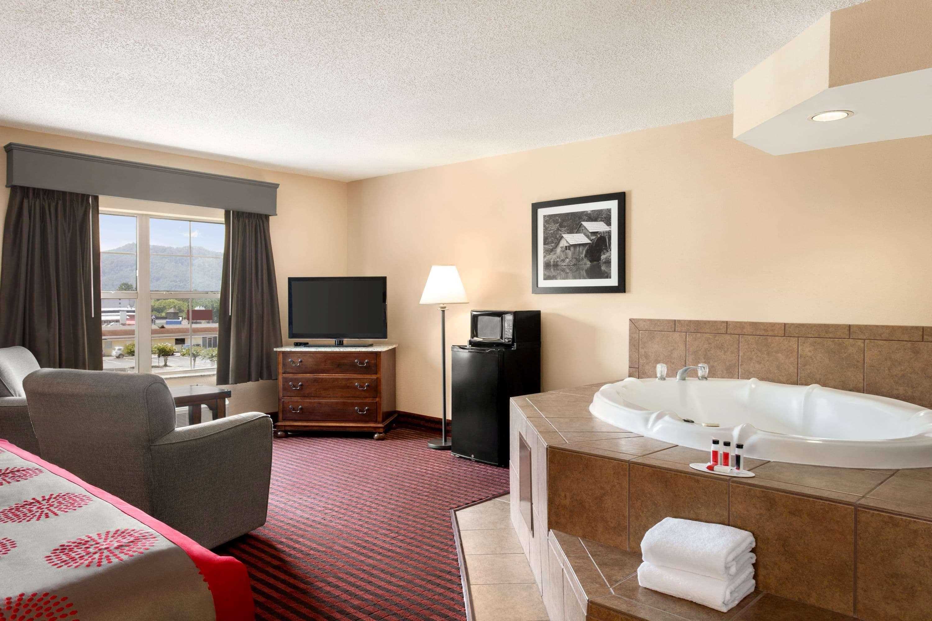 Hotel Ramada By Wyndham Pigeon Forge North Zewnętrze zdjęcie