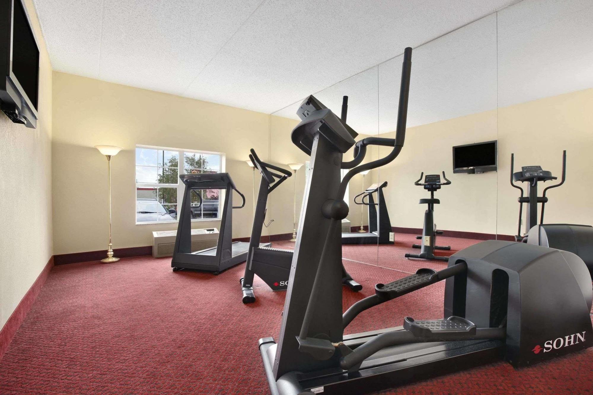 Hotel Ramada By Wyndham Pigeon Forge North Zewnętrze zdjęcie